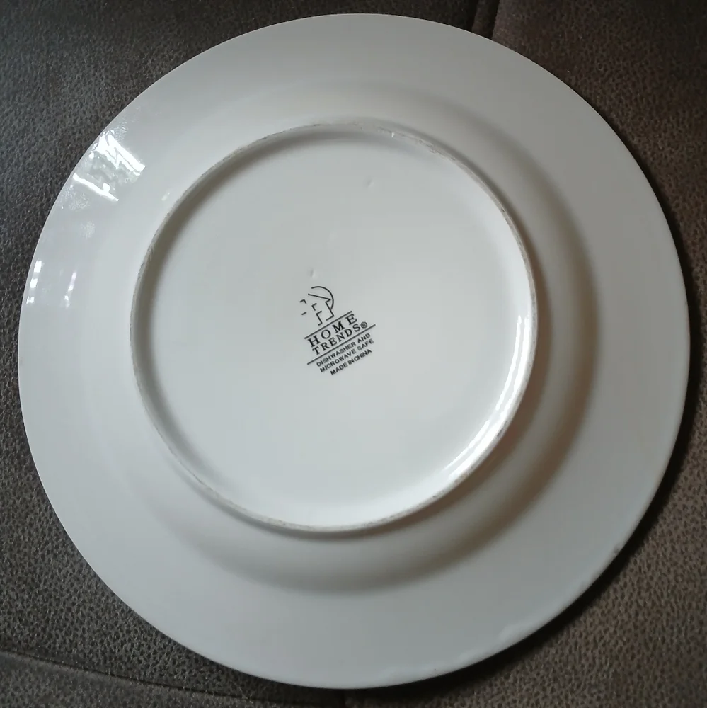 Home Trends Floral Dinner Plate with Bamboo Rim Burgundy, Cream And Green